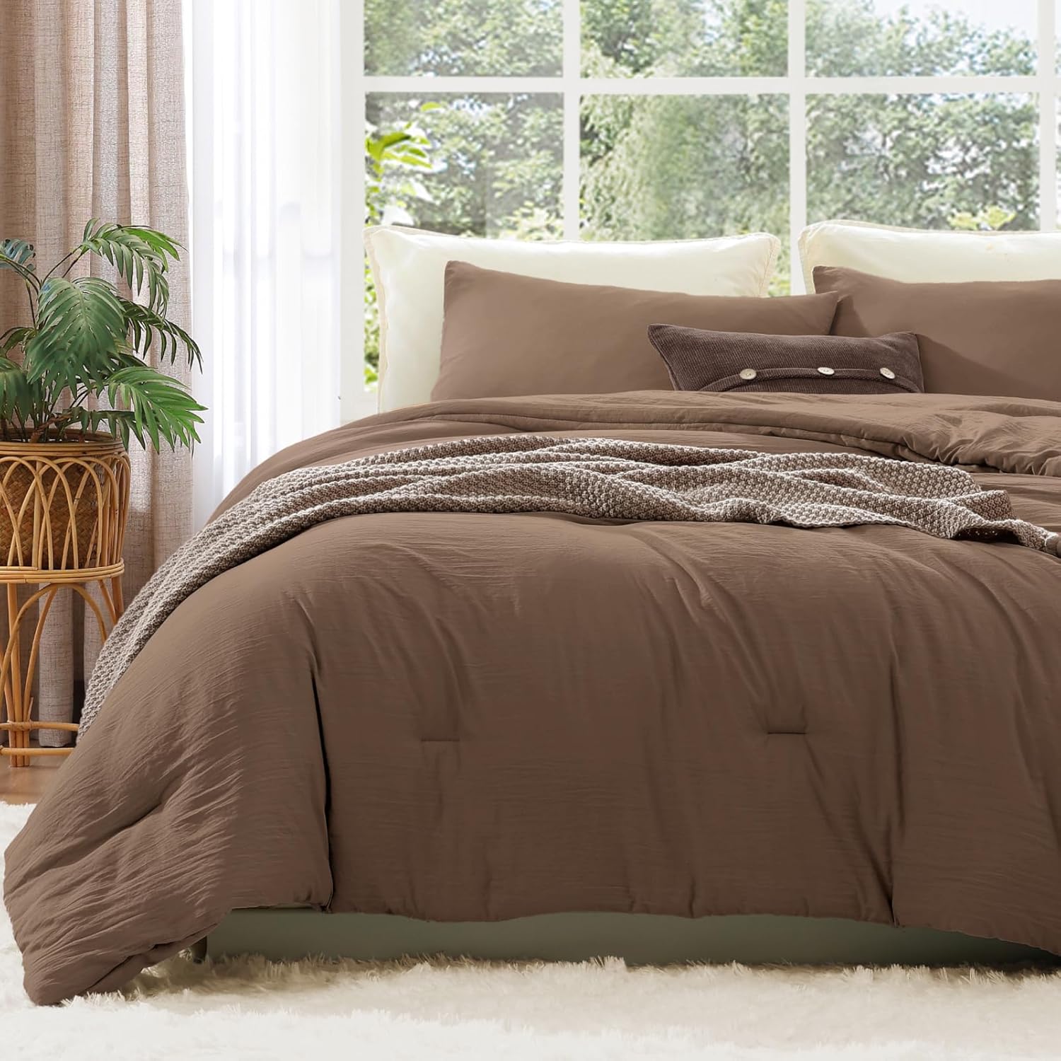 WRENSONGE King Size Comforter Set - 3 Pieces Olive Green Comforter Prewashed Soft Lightweight for All Seasons,Fluffy Down Alternative Comforter King Size with 2 Pillow Shams