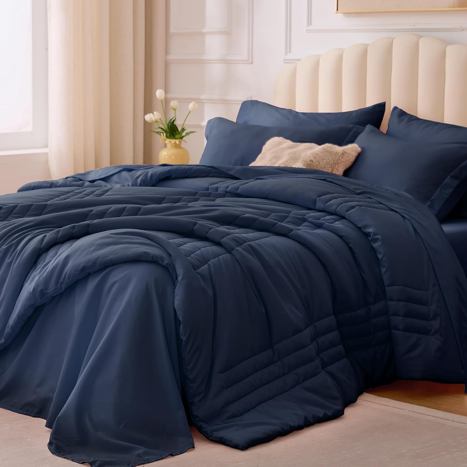 Queen Comforter Set Black - Bed in a Bag Queen Size 7 Pieces, Soft Bedding Set for All Seasons, Premium Queen Comforter Set with Comforter, Sheets, Pillowcases & Shams