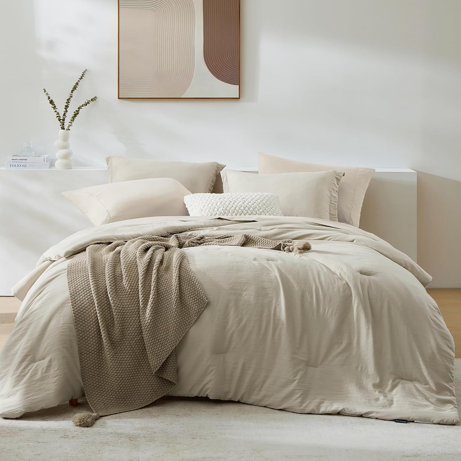 WRENSONGE Queen Comforter Set - 7 Pieces Sage Green Soft Bed in a Bag Queen with Fitted Sheet, Flat Sheet, 2 Pillow Shams, and 2 Pillowcases- Warm Bedding Sets Queen for All Season