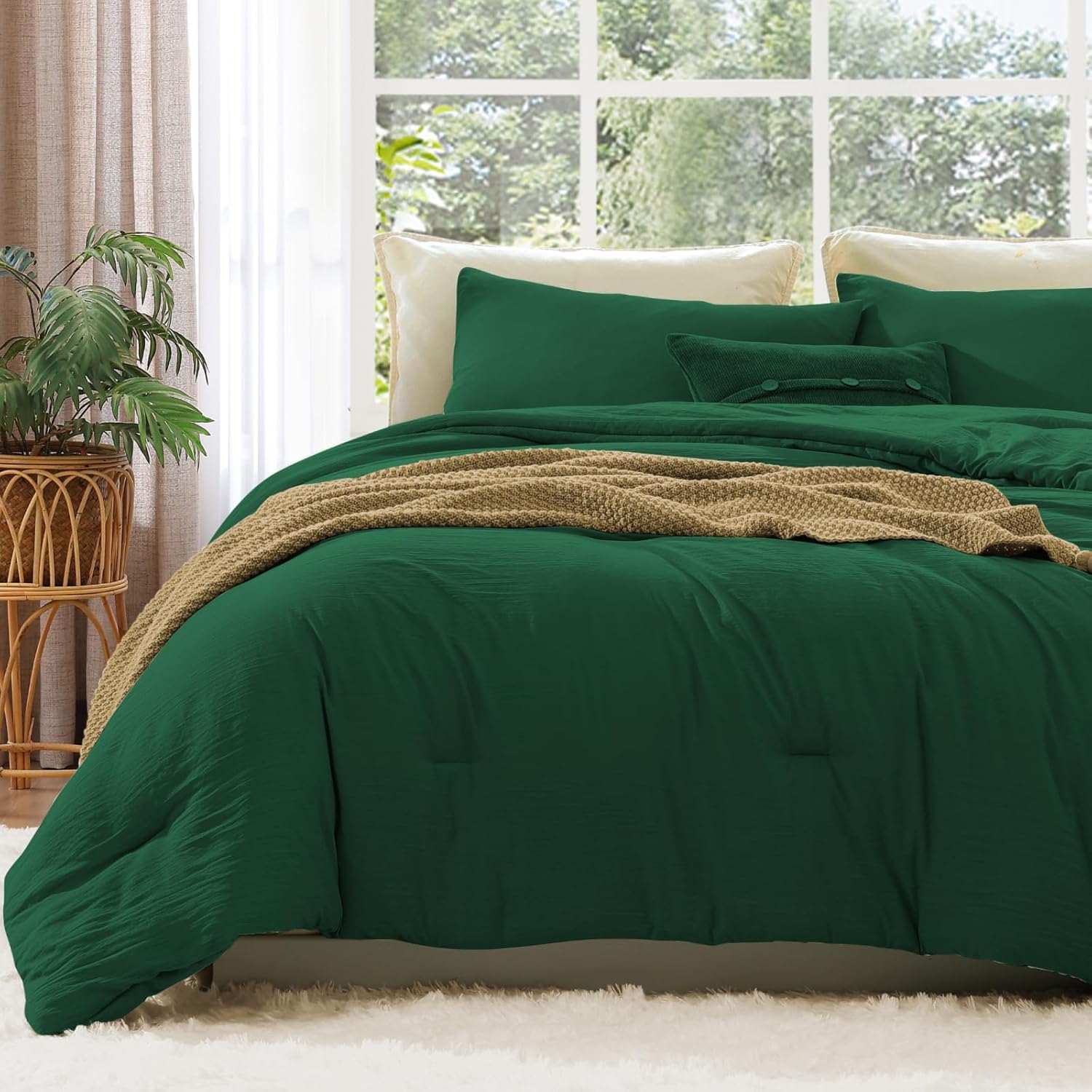 WRENSONGE King Size Comforter Set - 3 Pieces Olive Green Comforter Prewashed Soft Lightweight for All Seasons,Fluffy Down Alternative Comforter King Size with 2 Pillow Shams