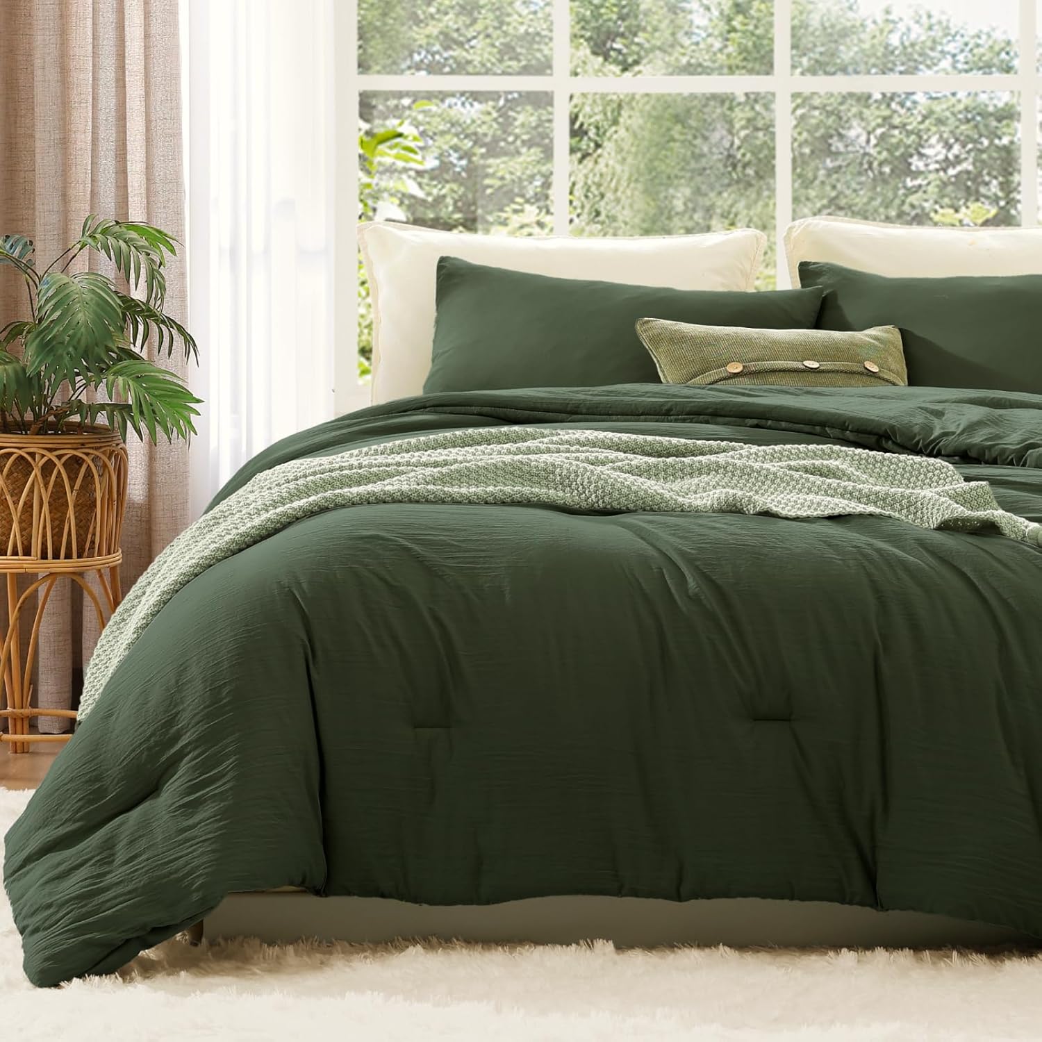 WRENSONGE King Size Comforter Set - 3 Pieces Olive Green Comforter Prewashed Soft Lightweight for All Seasons,Fluffy Down Alternative Comforter King Size with 2 Pillow Shams