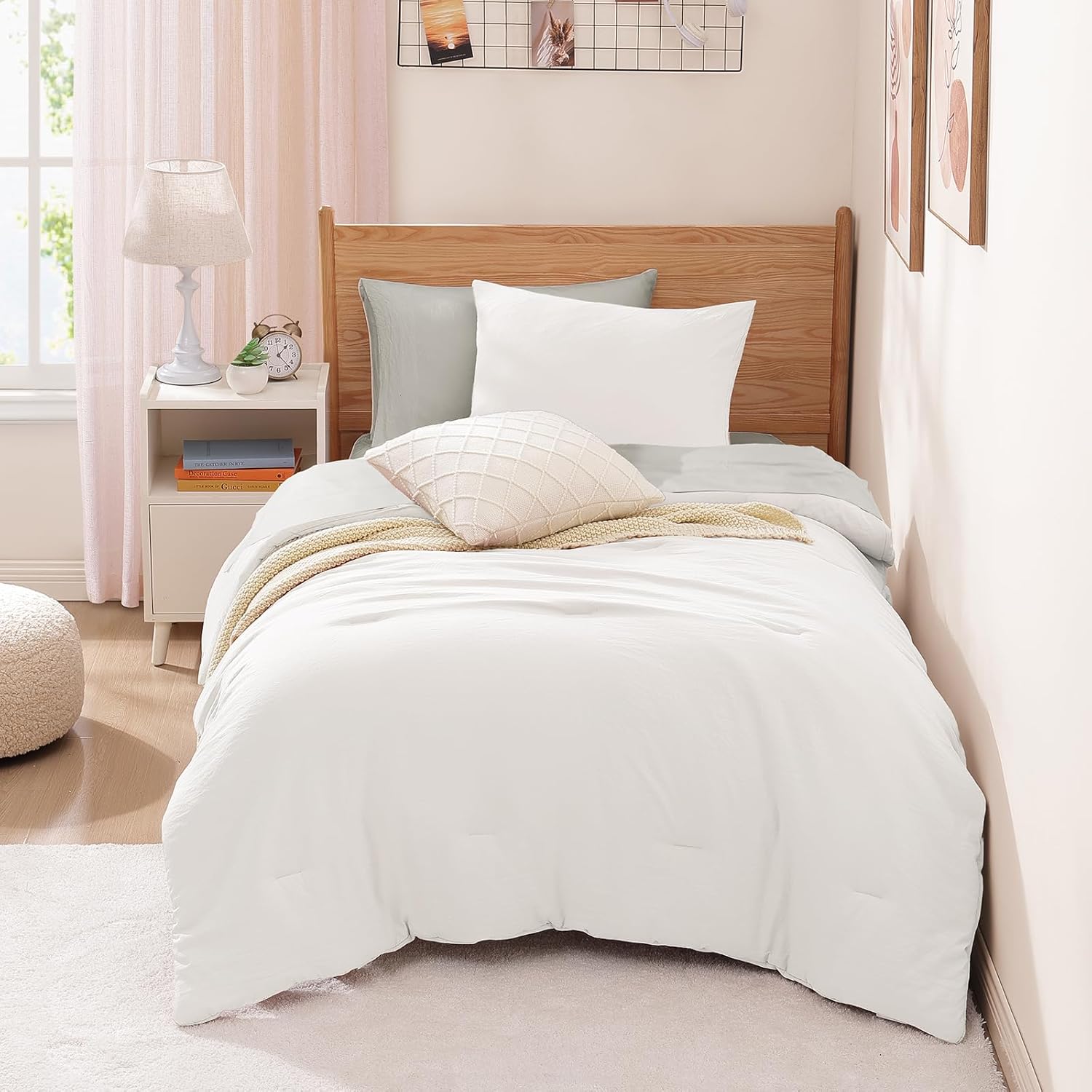 WRENSONGE Queen Comforter Set - 7 Pieces Sage Green Soft Bed in a Bag Queen with Fitted Sheet, Flat Sheet, 2 Pillow Shams, and 2 Pillowcases- Warm Bedding Sets Queen for All Season