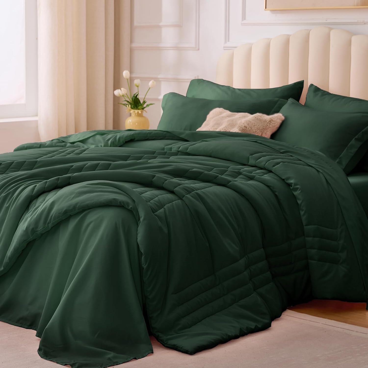 Queen Comforter Set Black - Bed in a Bag Queen Size 7 Pieces, Soft Bedding Set for All Seasons, Premium Queen Comforter Set with Comforter, Sheets, Pillowcases & Shams