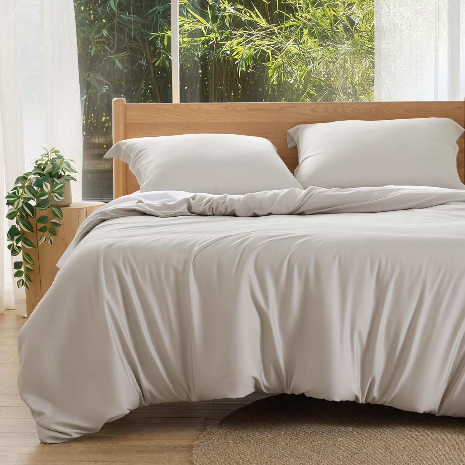 Bedsure Silky Cooling Duvet Cover Queen Size - 100% Rayon Derived from Bamboo Comforter Cover Set for Hot Sleepers, Breathable & Moisture-Wicking Bedding Set, White