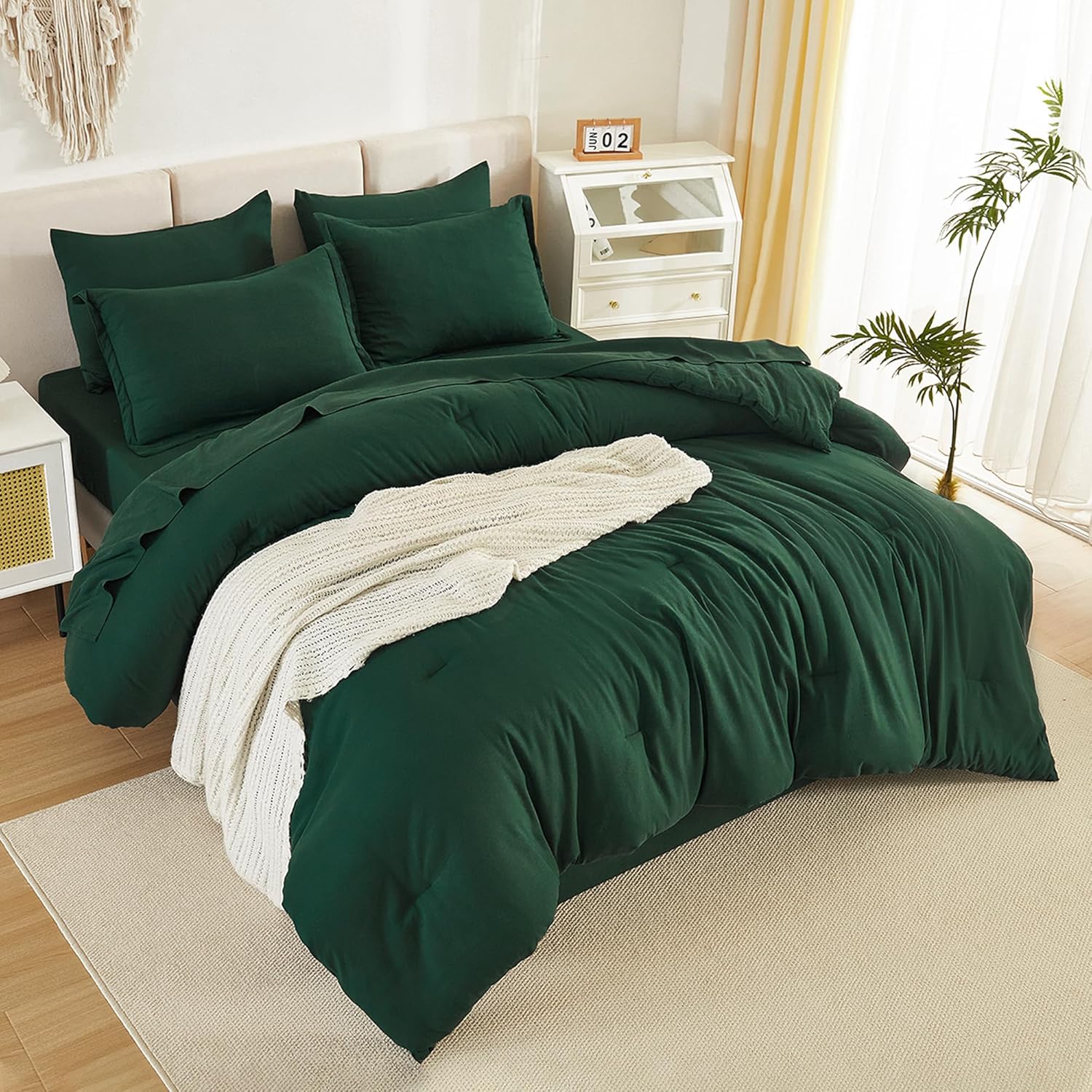 Litanika Queen Comforter Set Dark Emerald Green - 7 Pieces Bed in a Bag Queen Bedding Comforter Sets, Solid Lightweight Bed Set with Comforter, Sheets, Pillowcases & Shams