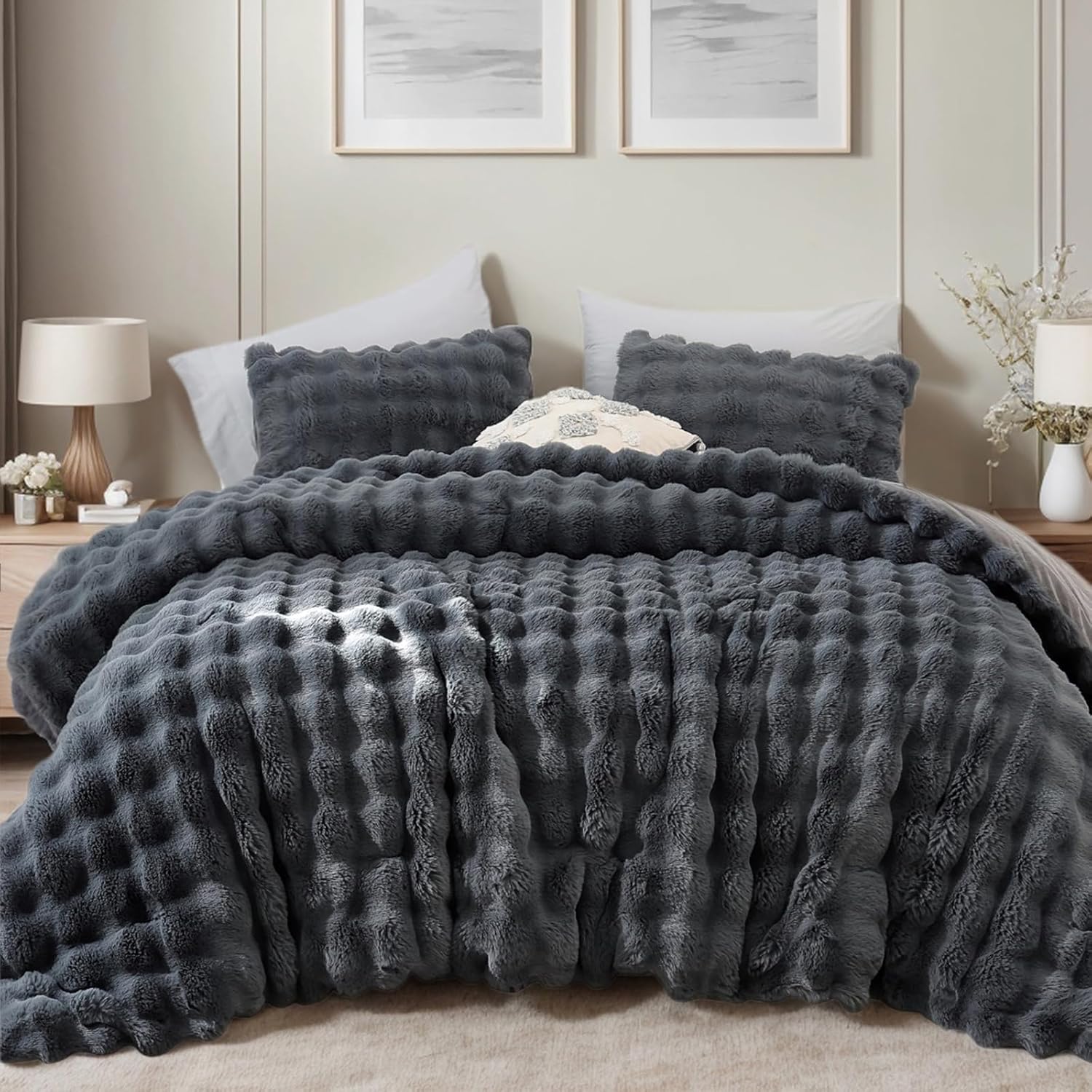 YIKUSH Light Gray Comforter Set King – Ultra Soft & Warm Faux Fur Comforter for Winter, Elegant Fluffy Comforter King Set with Pillowcases, Cozy Gray Bedding Set