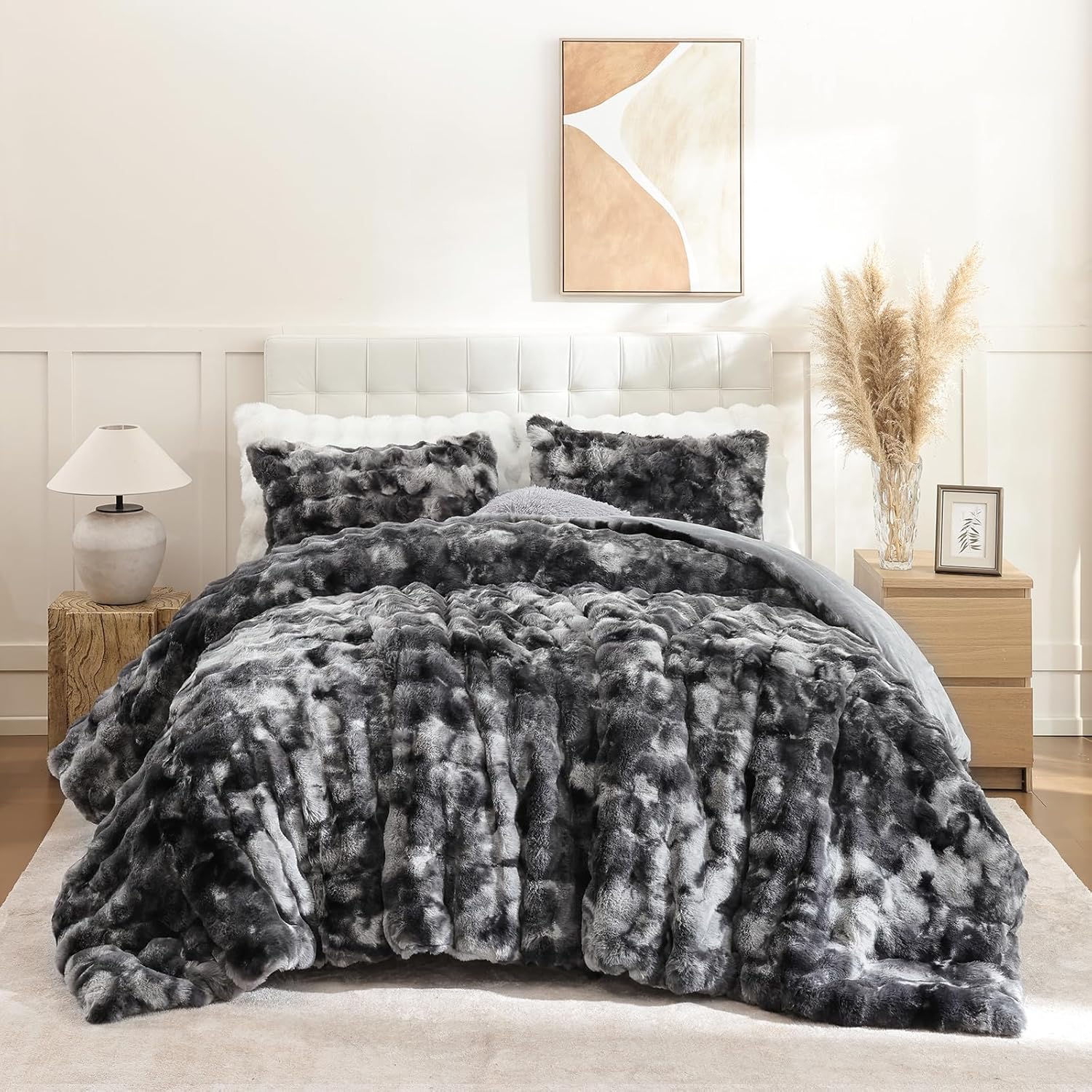 YIKUSH Light Gray Comforter Set King – Ultra Soft & Warm Faux Fur Comforter for Winter, Elegant Fluffy Comforter King Set with Pillowcases, Cozy Gray Bedding Set