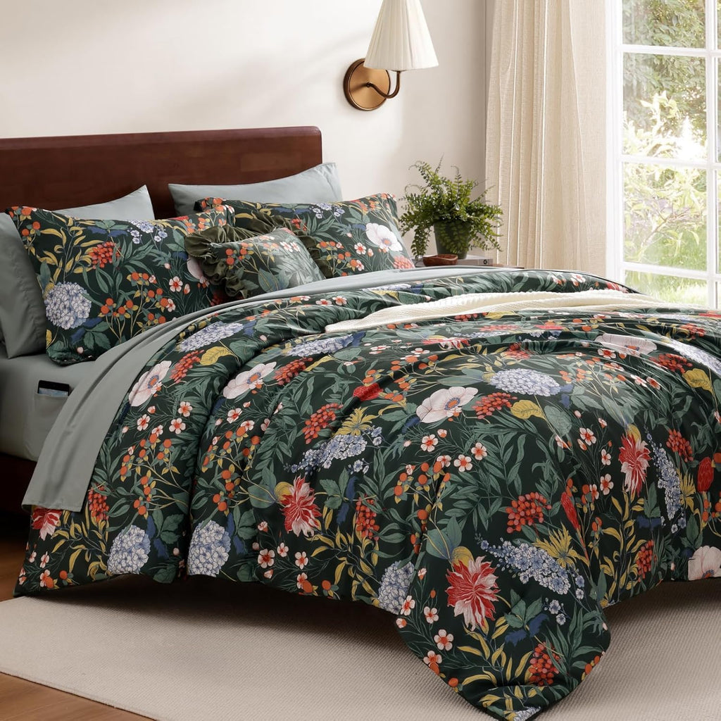 WRENSONGE Queen Comforter Set-7 Pieces Green Botanical Floral Bedding, Flowers Printed Design Queen Bed in a Bag with Botanical Flowers Comforter, Sheets, Pillowcases & Shams
