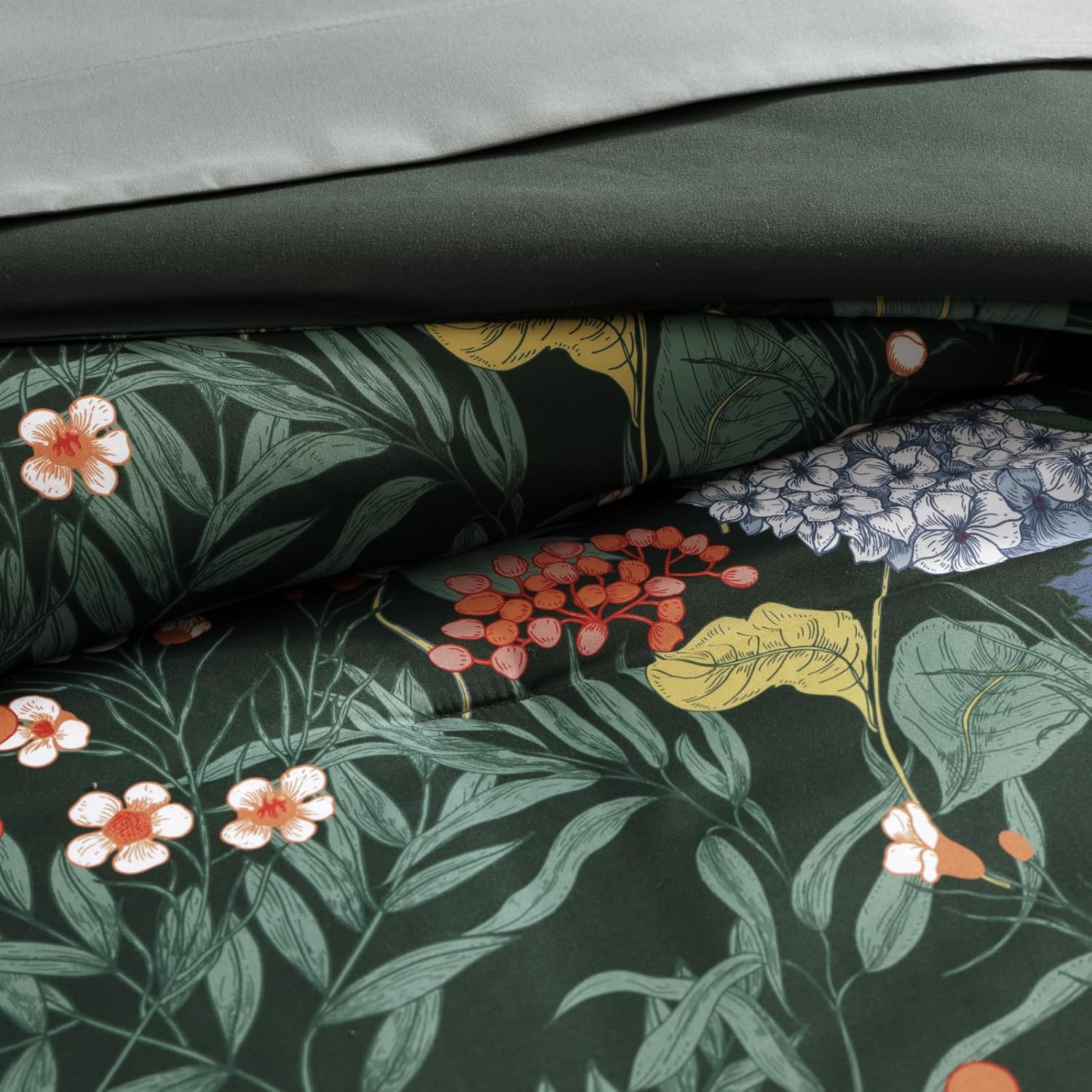 WRENSONGE Queen Comforter Set-7 Pieces Green Botanical Floral Bedding, Flowers Printed Design Queen Bed in a Bag with Botanical Flowers Comforter, Sheets, Pillowcases & Shams