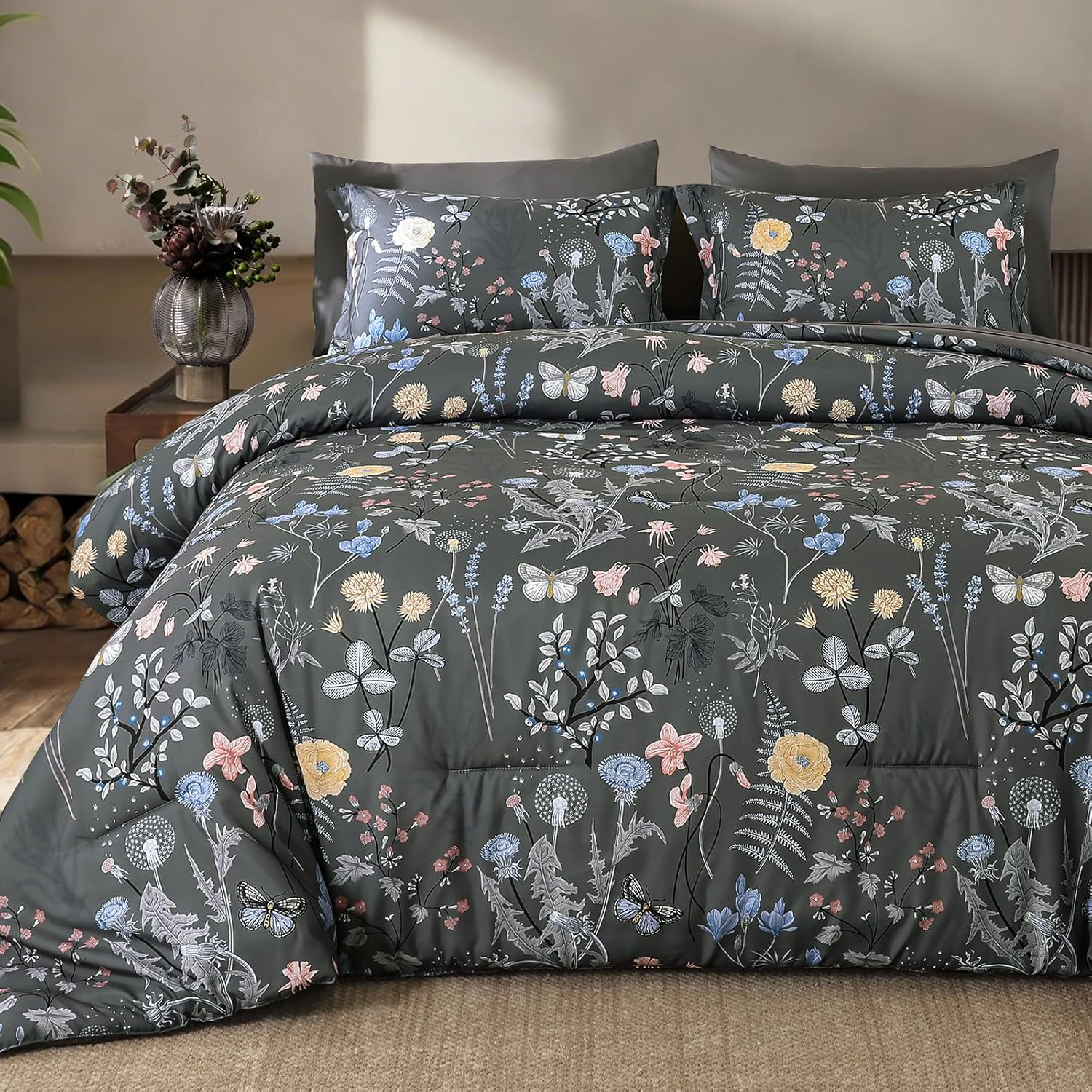 Yiran Queen Comforter Set 7 Piece, Dark Green Floral Bedding Set, Bed in a Bag Queen with Botanical Flowers Patterns, Soft Microfiber Complete Bedding Set with Sheets for All Season
