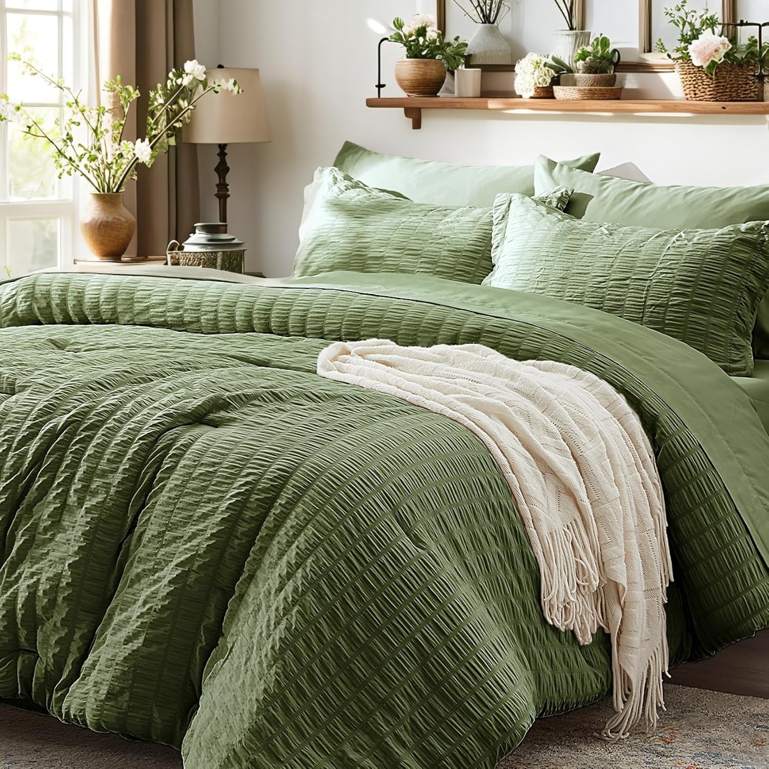 Zzlpp Queen Comforter Set 7 Pieces, Olive Green Seersucker Bed in a Bag with Comforter and Sheets, All Season Bedding Sets with 1 Comforter, 2 Pillow Shams, 2 Pillowcases, 1 Flat Sheet