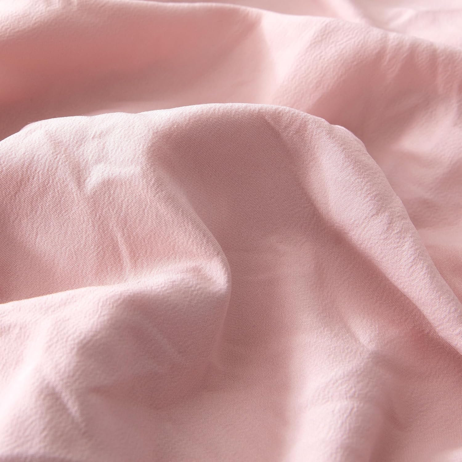 Amazon Basics 5-Piece Kids' Bed-in-a-Bag, Jacquard Microfiber Bedding Set with Comforter, Sheets, and Pillowcases, All-Season, Pink Tufted, Twin