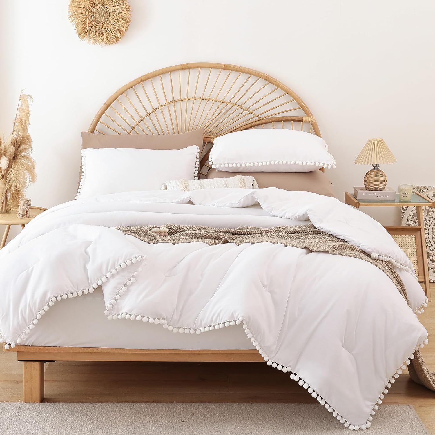 YIRDDEO Queen Comforter Set - Comforter Queen Size Sets with Ball Pom Fringe, Soft Bedding Set for All Seasons - 3 Pieces, 1 Comforter (90"x90") & 2 Pillow Shams (20"x26"), Blush