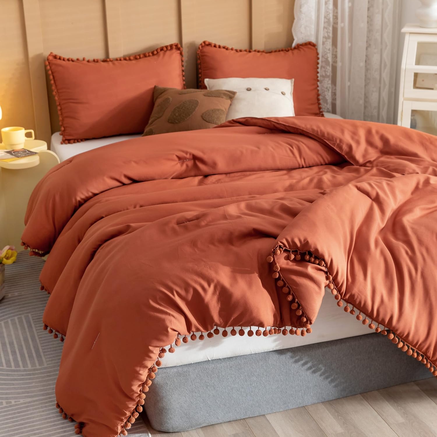 YIRDDEO Queen Comforter Set - Comforter Queen Size Sets with Ball Pom Fringe, Soft Bedding Set for All Seasons - 3 Pieces, 1 Comforter (90"x90") & 2 Pillow Shams (20"x26"), Blush