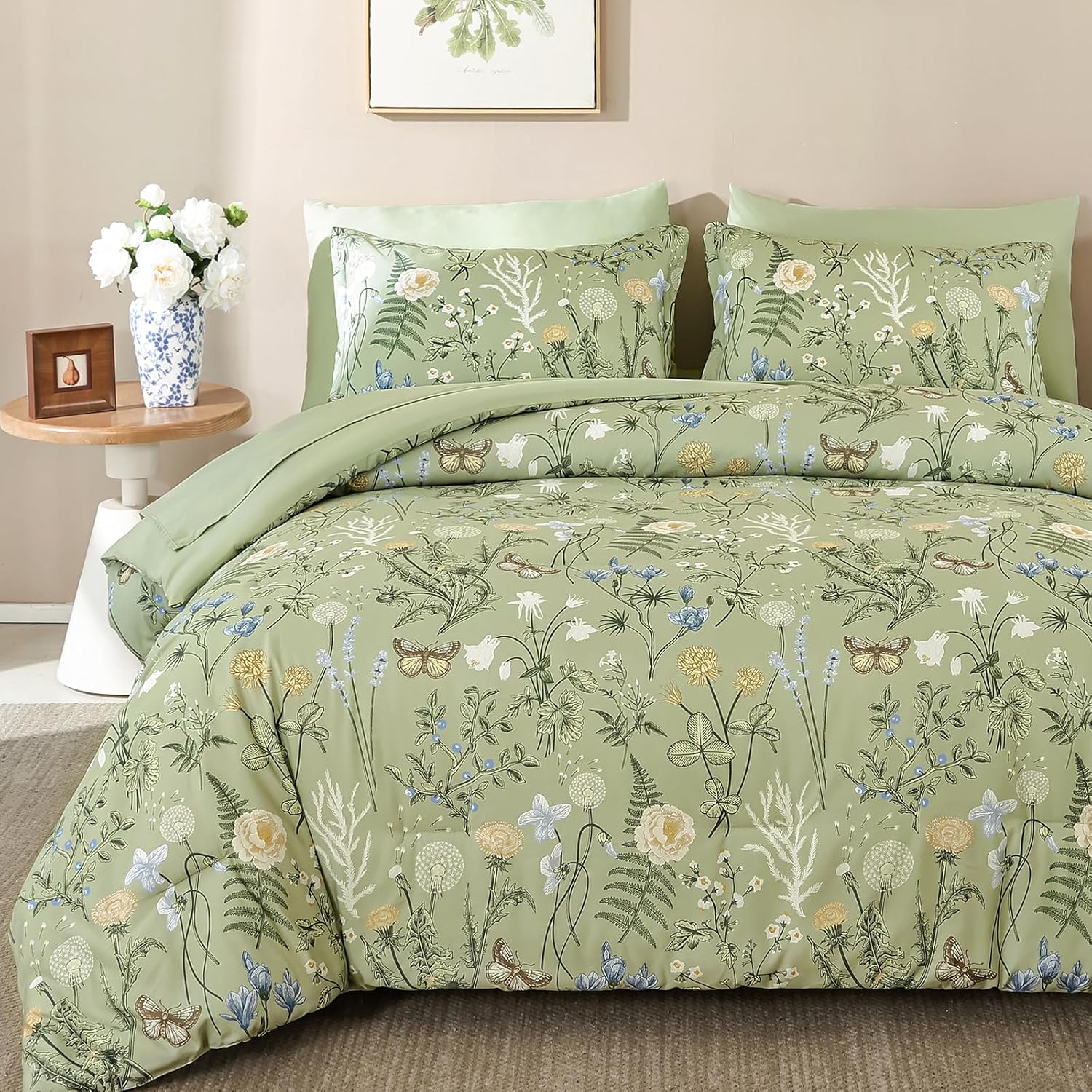 Yiran Queen Comforter Set 7 Piece, Dark Green Floral Bedding Set, Bed in a Bag Queen with Botanical Flowers Patterns, Soft Microfiber Complete Bedding Set with Sheets for All Season