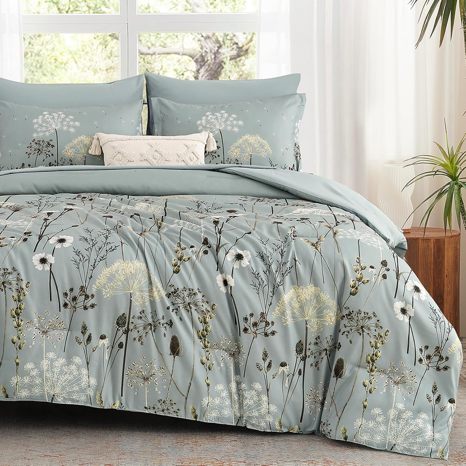 Yiran King Size Comforter Set, 7 Piece Comforter Floral Black Green Bedding Set, Soft Bed in a Bag King, Comforter, Sheets, Pillowcases & Shams