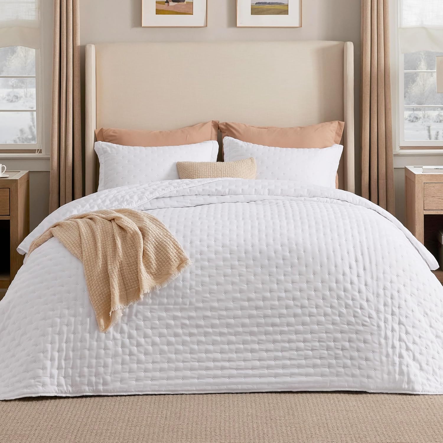 Bedsure Quilts Queen Size - Ultra Soft Quilt Bedding, White Bedspread Queen Size for Modern Bedroom, Lightweight All-Season Comforter, 90x96 Inch