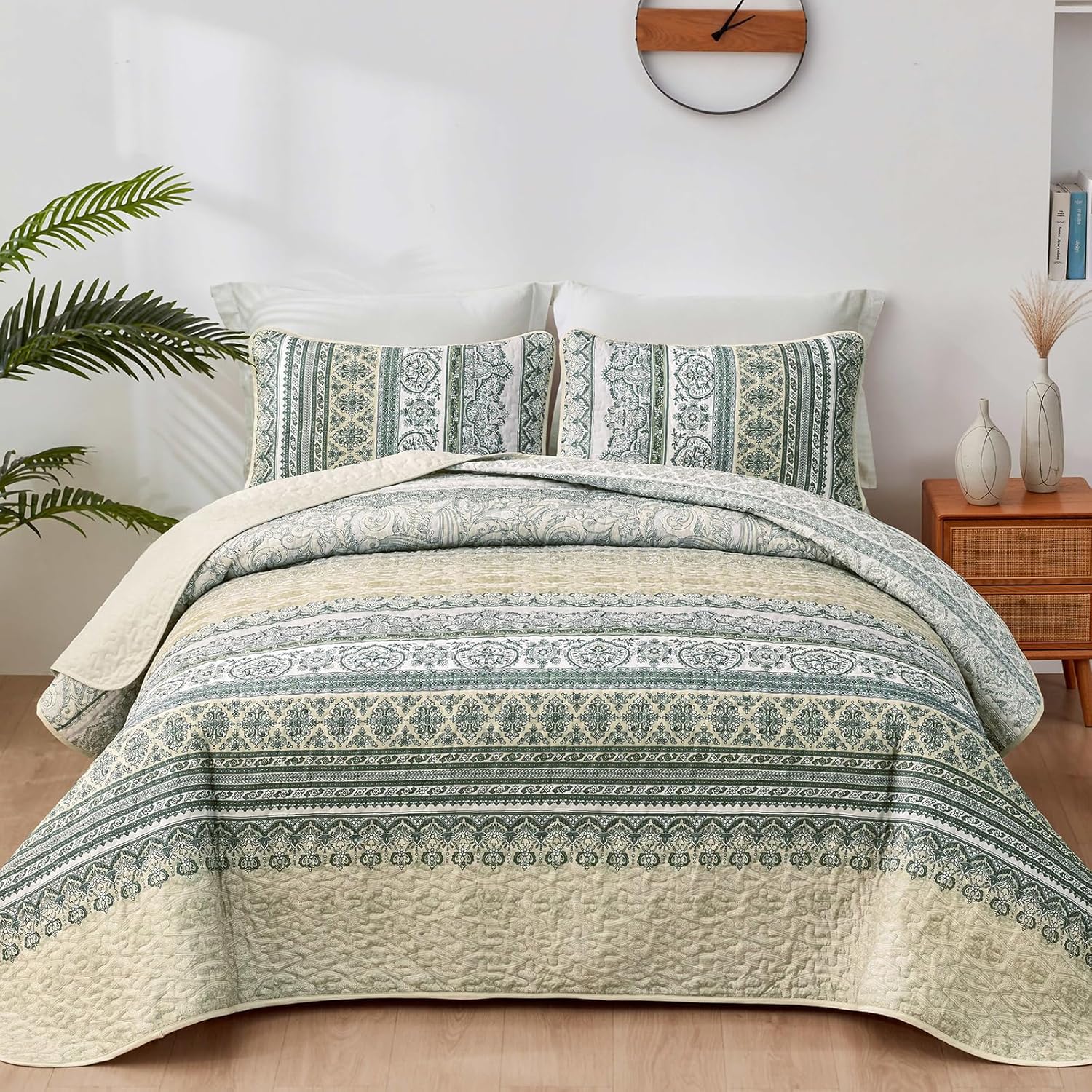 WONGS BEDDING Bohemian Quilt Set King Size, Boho Striped Printed Bedding Bedspread Coverlet Set for All Season, Lightweight Microfiber Quilts with 2 Pillowcases 104"x90" (3 Pieces, Colorful)