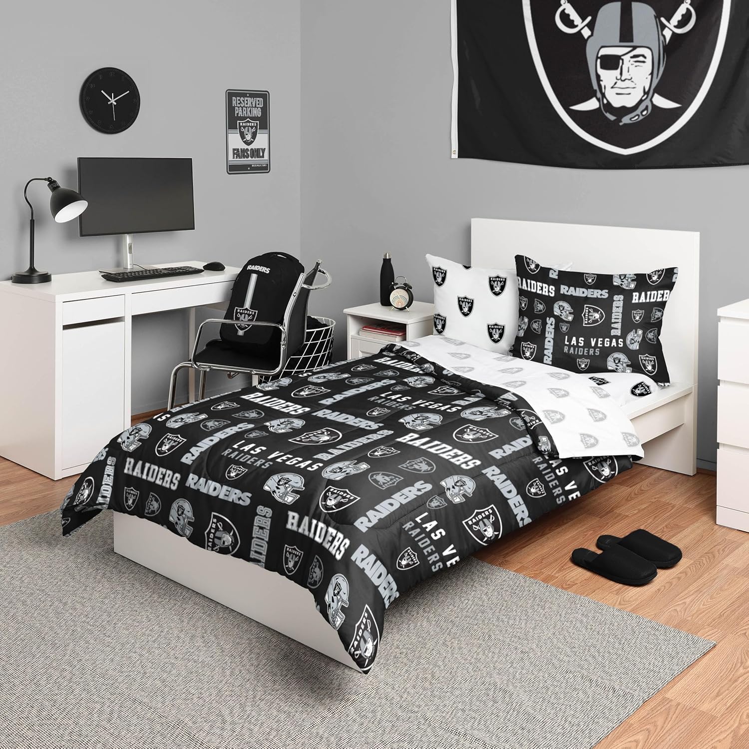 FOCO Unisex-Adult NFL Team Logo Bed in a Bag Comforter, Sheets, Pillow Cases Bedding 5-Piece Set