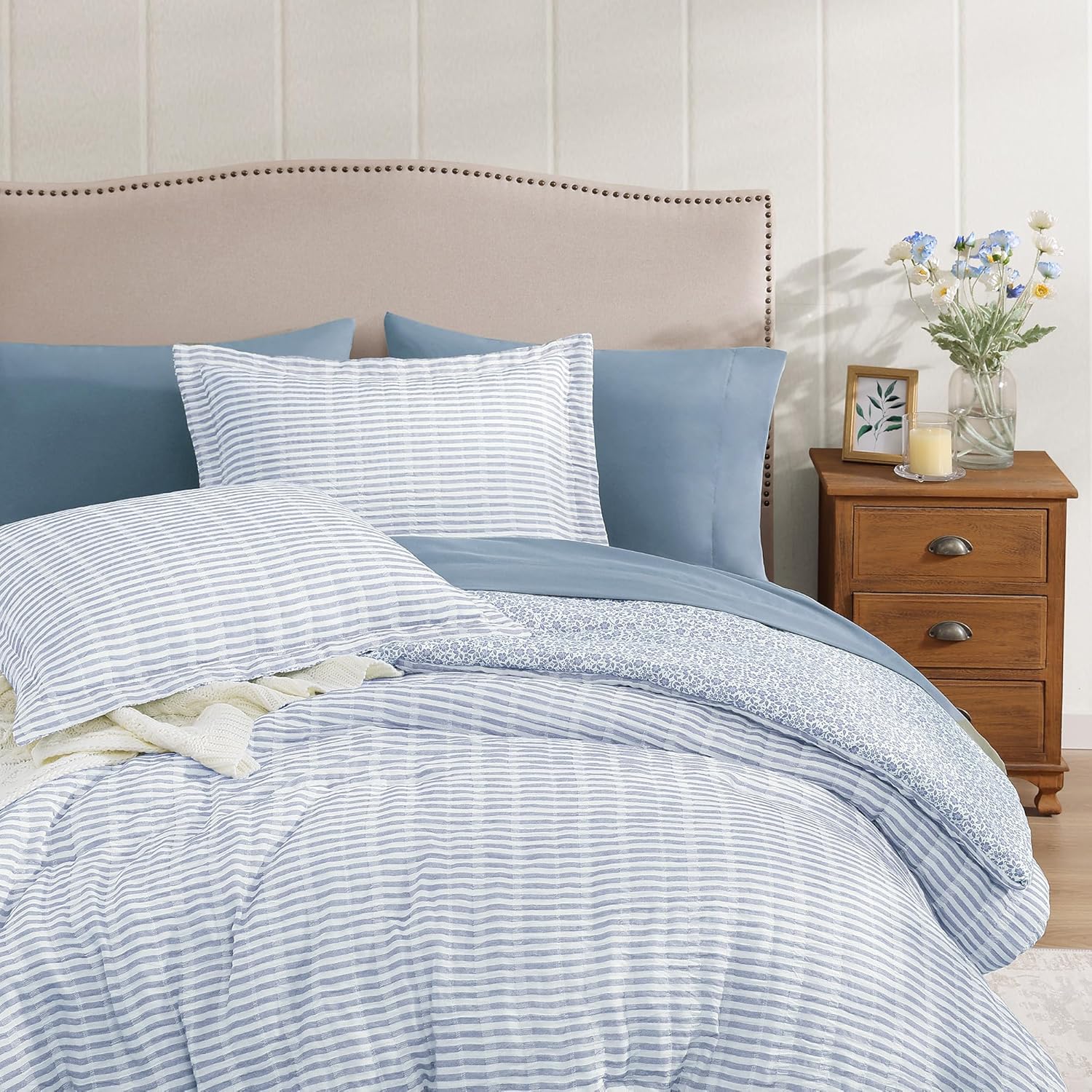 Queen Comforter Set - 7 Pieces Blue Gauze Muslin Bedding Sets for All Seasons, Lightweight Breathable Bed in a Bag Queen with Revesible Farmhouse Comforter, Sheets, Pillowcases & Shams