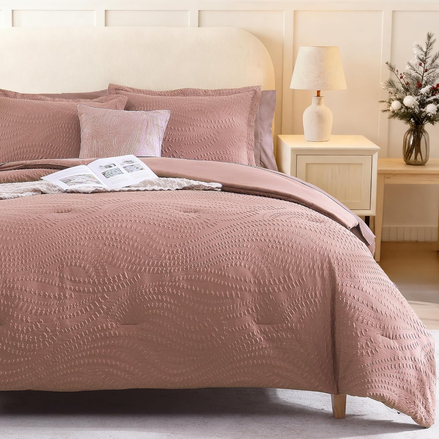 Geniospin Queen Comforter Set - 7 Pieces Dark Green Bedding Set, Botanical Textured Comforter Bed Set, All Season Lightweight Bed in a Bag with Comforter, Sheets, Pillowcases & Shams