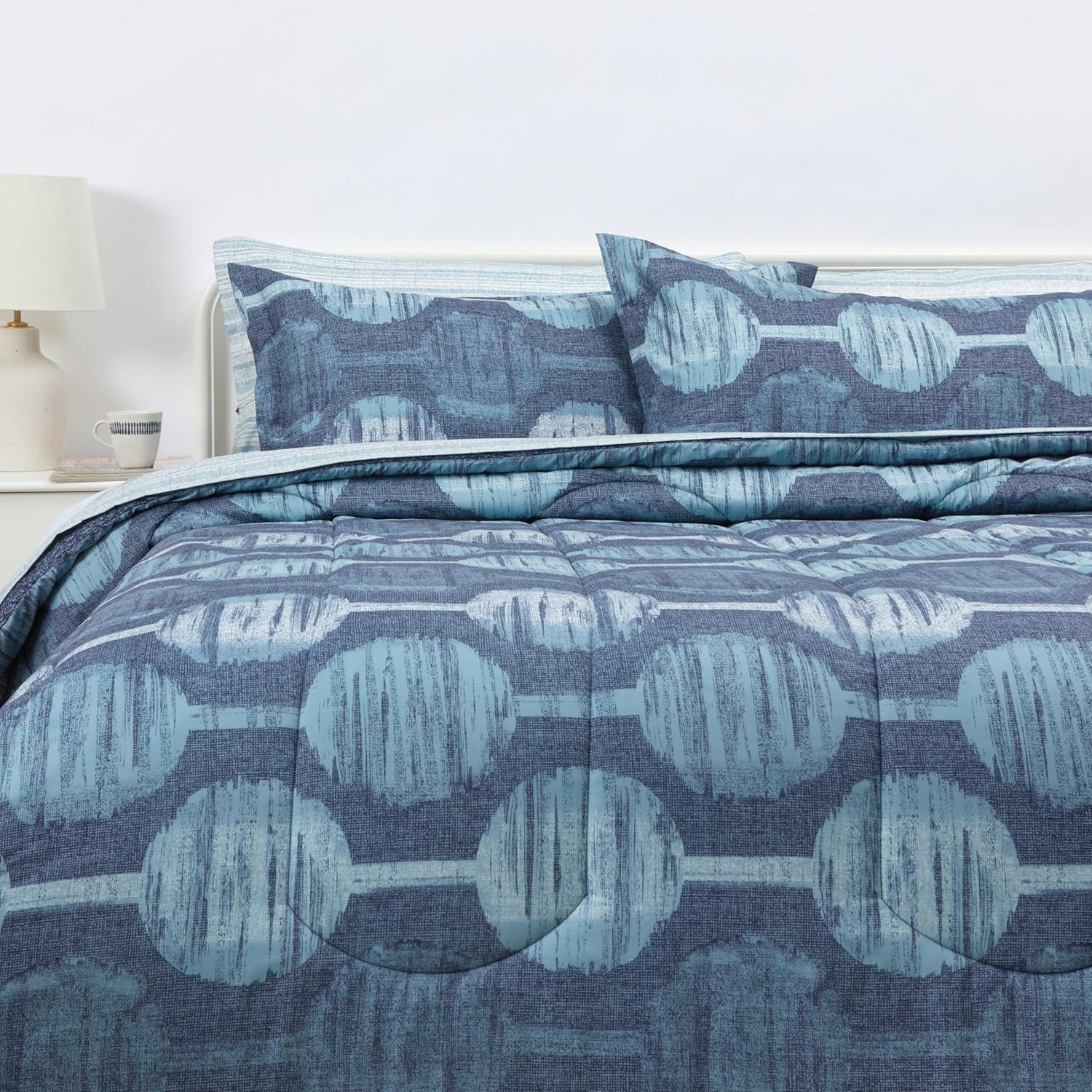 Amazon Basics Full/Queen Comforter Set with Sheets, 7-Piece Blue Calvin Striped Bedding, Lightweight Microfiber Bed-in-a-Bag