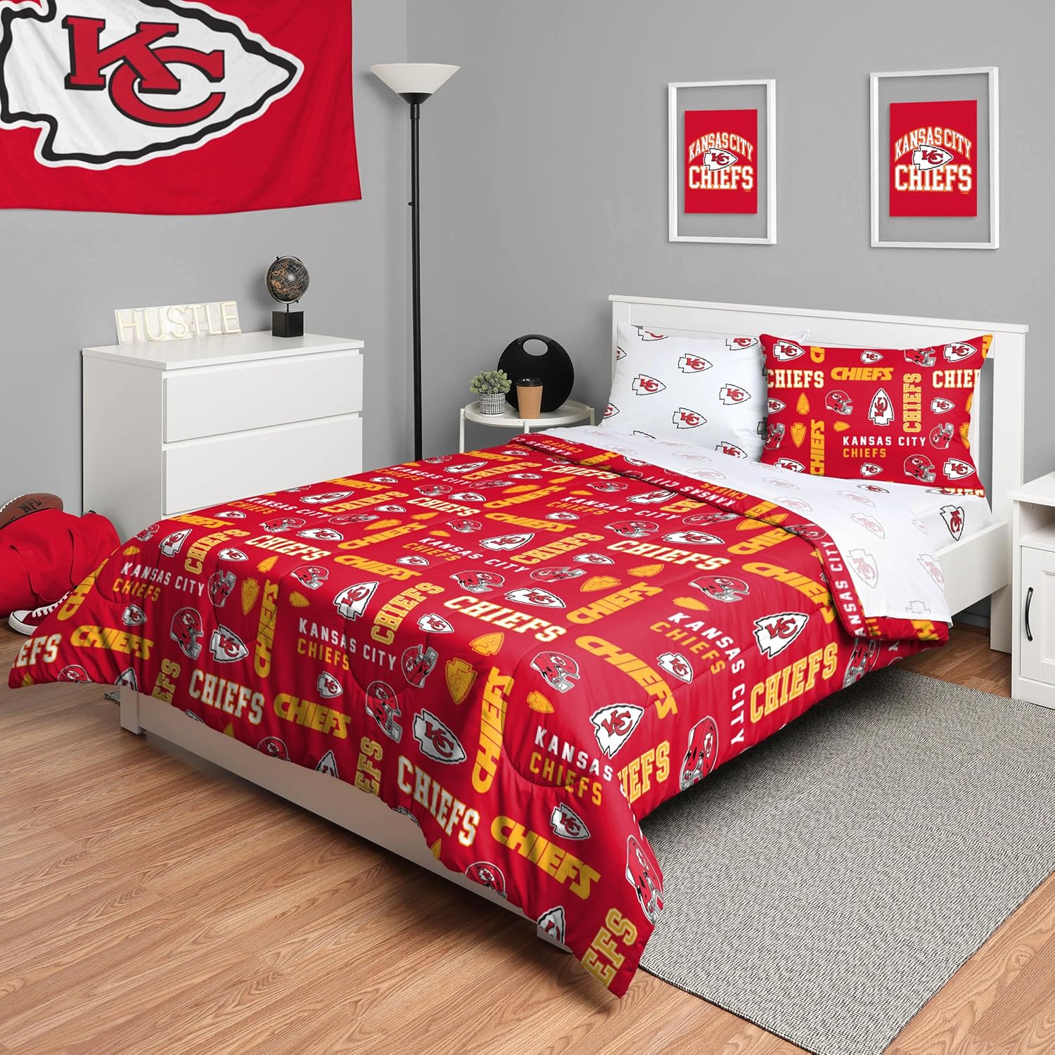 FOCO Unisex-Adult NFL Team Logo Bed in a Bag Comforter, Sheets, Pillow Cases Bedding 5-Piece Set
