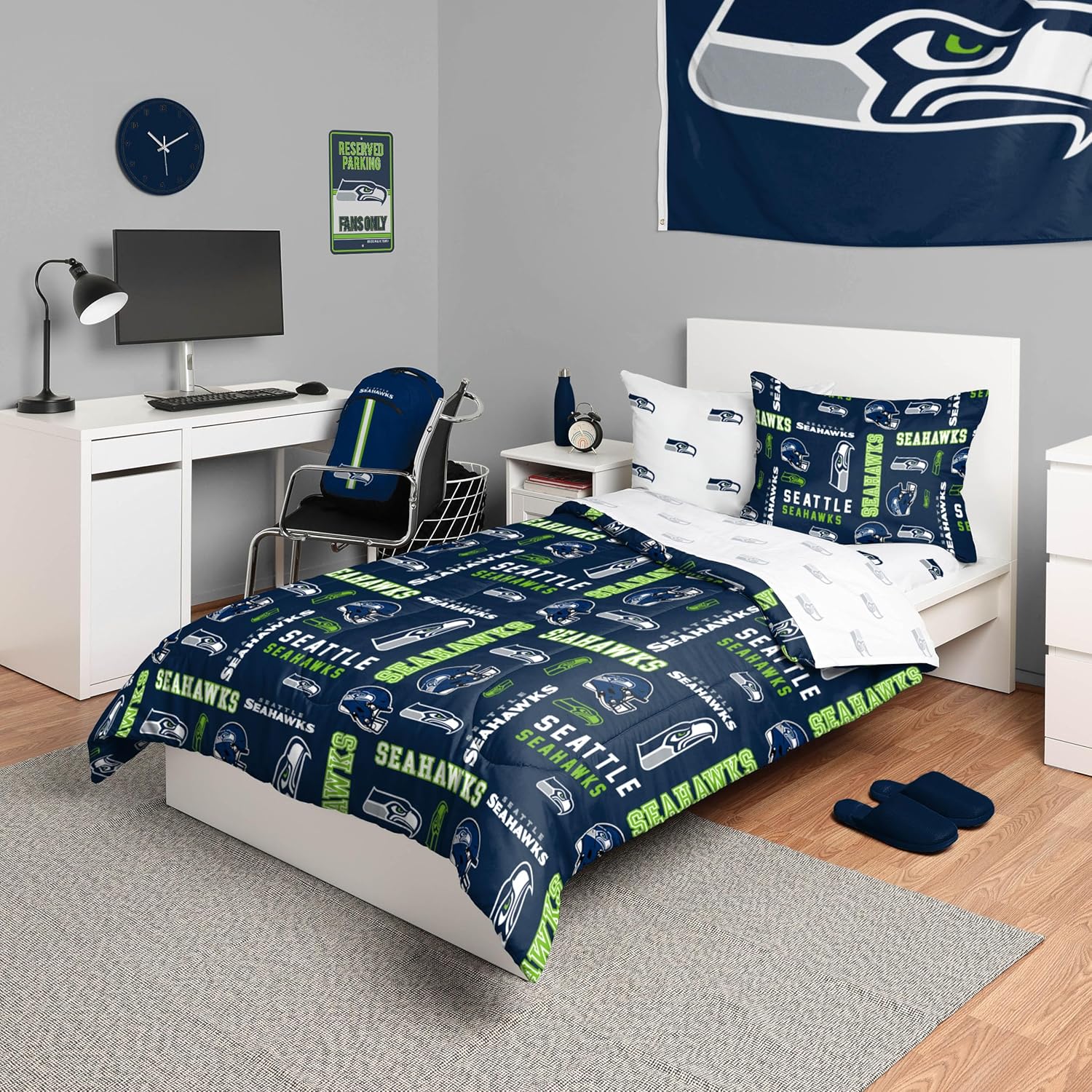 FOCO Unisex-Adult NFL Team Logo Bed in a Bag Comforter, Sheets, Pillow Cases Bedding 5-Piece Set