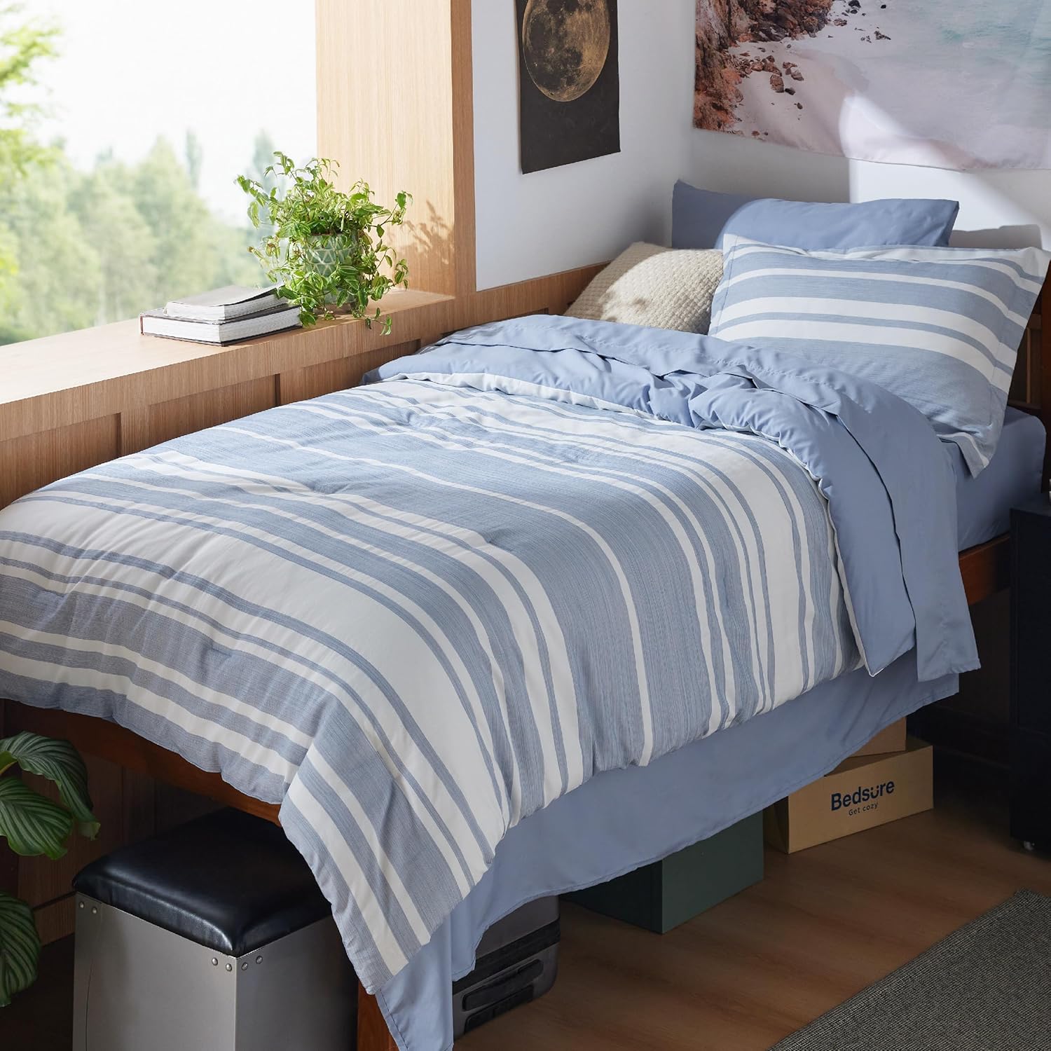 Bedsure Queen Comforter Set 7 Pieces, Blue Striped Bedding Set for All Seasons, Reversible, Cationic Dyeing Bed in a Bag with Comforter, Sheets, Pillowcases & Shams