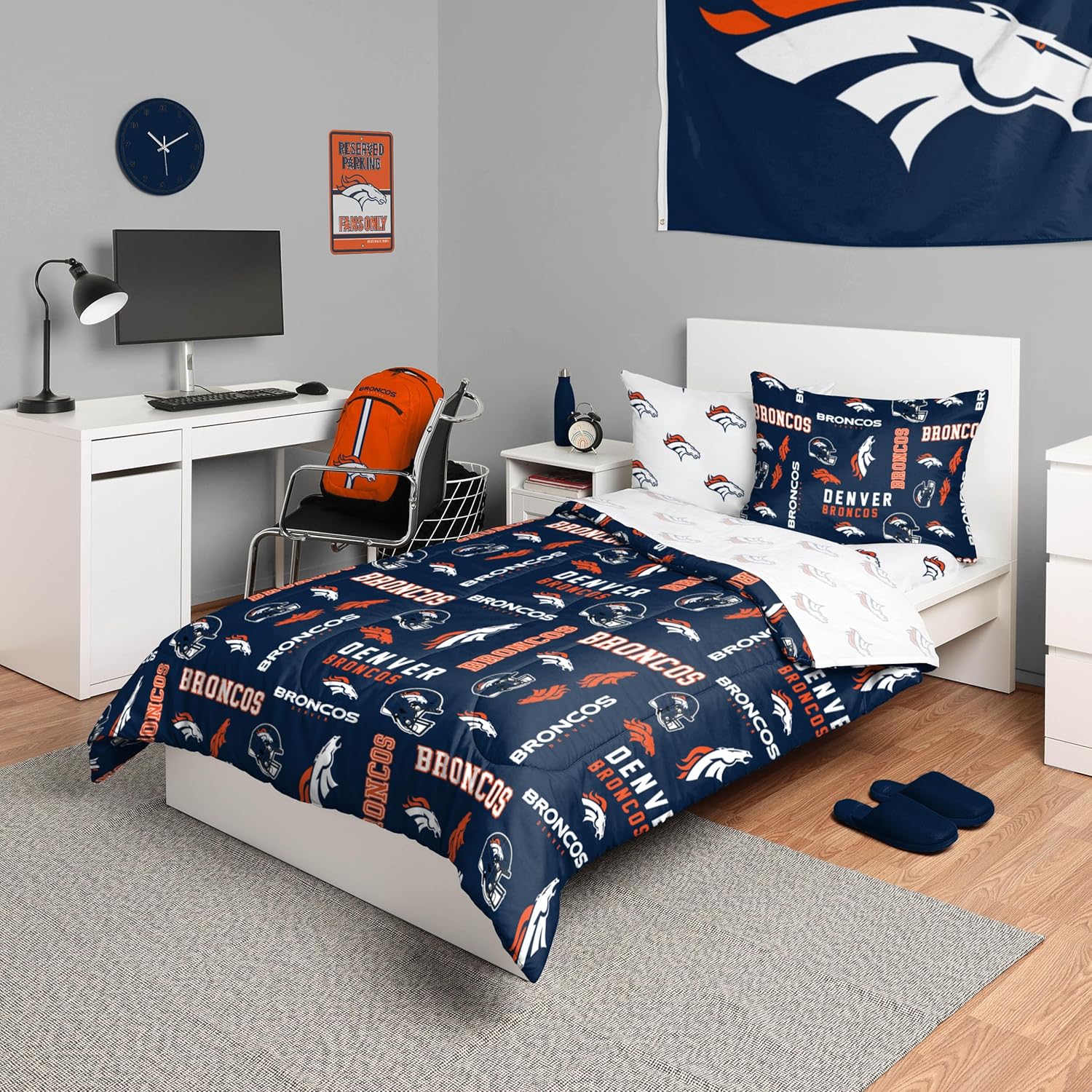 FOCO Unisex-Adult NFL Team Logo Bed in a Bag Comforter, Sheets, Pillow Cases Bedding 5-Piece Set