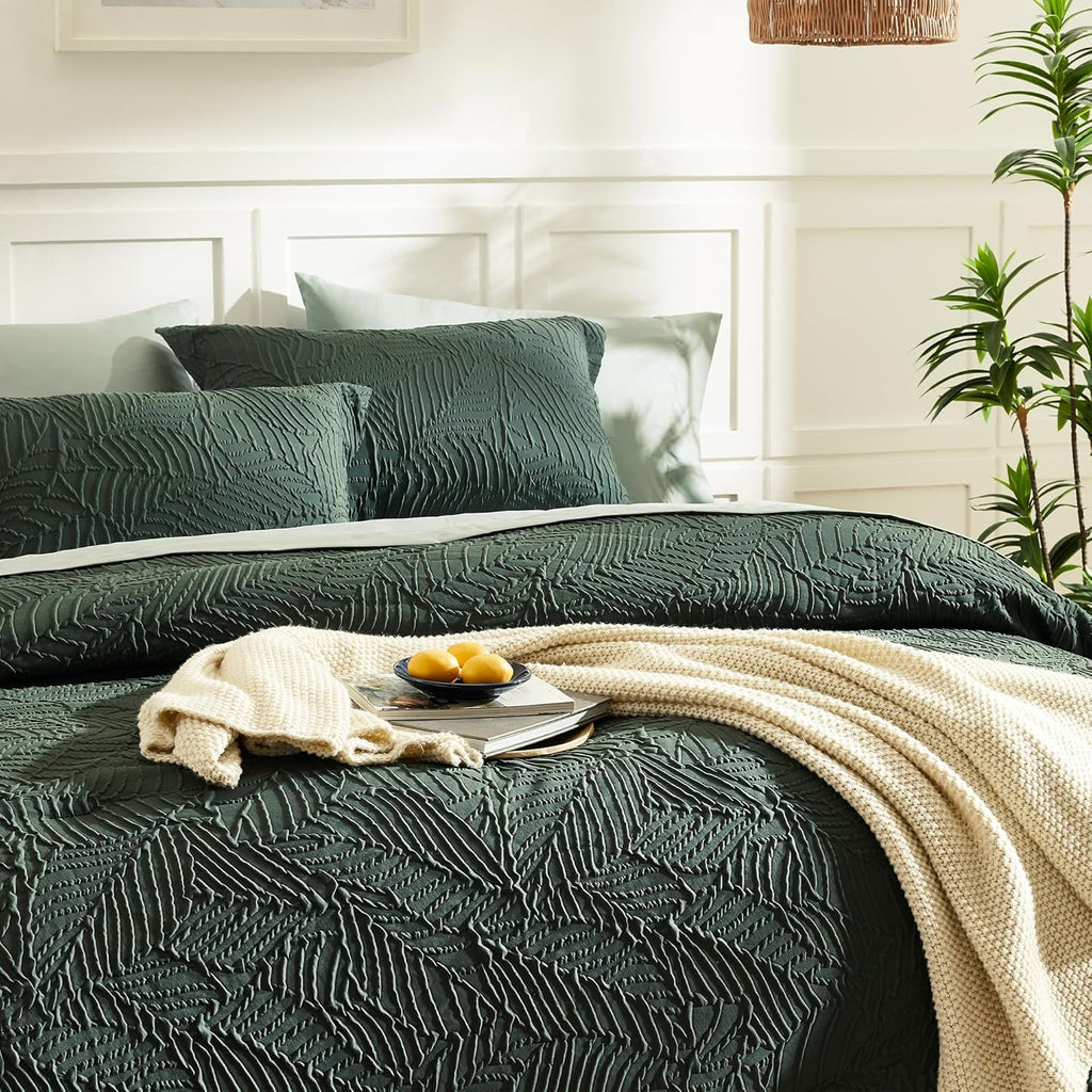 Geniospin Queen Comforter Set - 7 Pieces Dark Green Bedding Set, Botanical Textured Comforter Bed Set, All Season Lightweight Bed in a Bag with Comforter, Sheets, Pillowcases & Shams