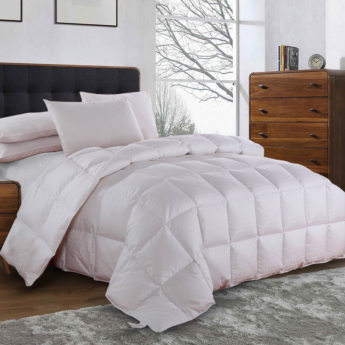 Goose Down Comforter Light-Medium Fill Weight