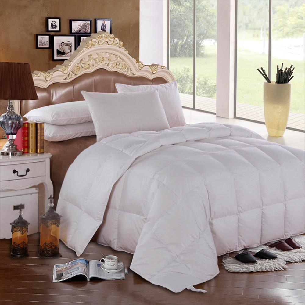 Goose Down Comforter Light-Medium Fill Weight