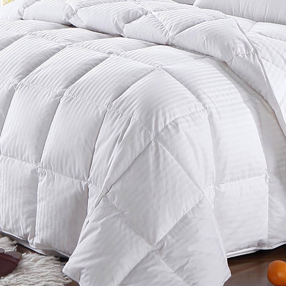 Goose Down Comforter Light-Medium Fill Weight