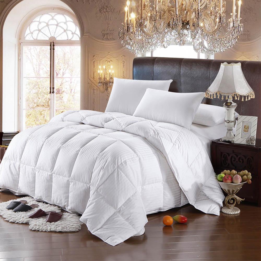 Goose Down Comforter Light-Medium Fill Weight